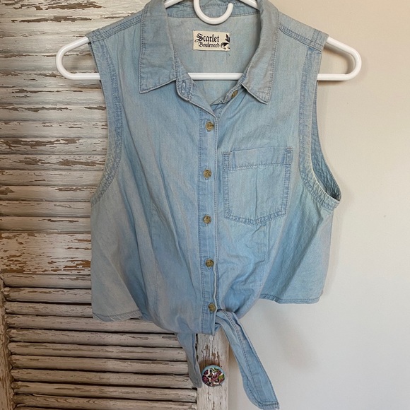 Cropped denim tie top - Picture 3 of 6